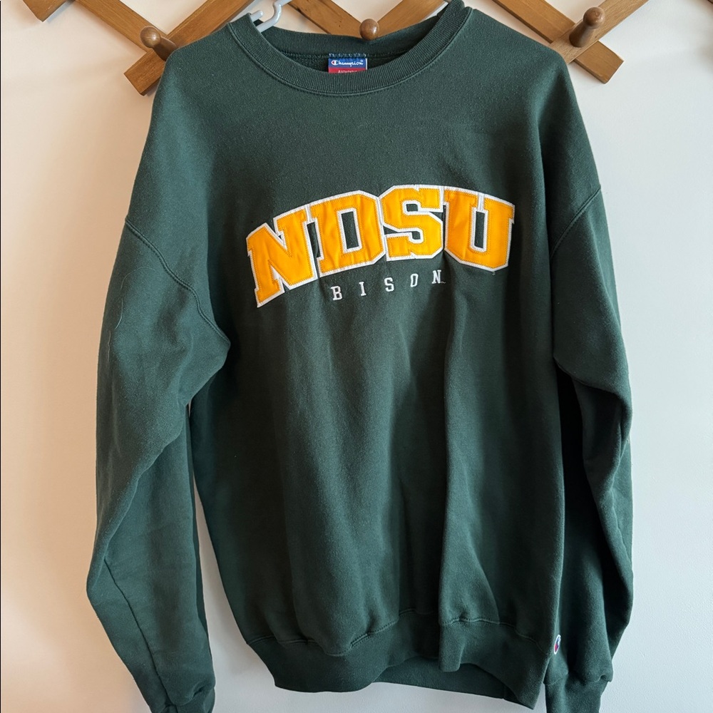 Champion North-Dakota-State-Uni Men’s L Pullover